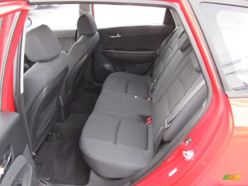 2009 Elantra Touring - Chilipepper Red / Black photo #19