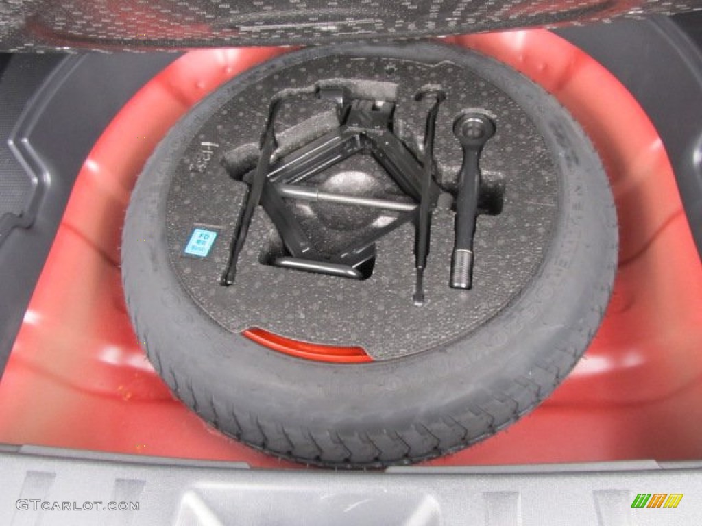 2009 Elantra Touring - Chilipepper Red / Black photo #21