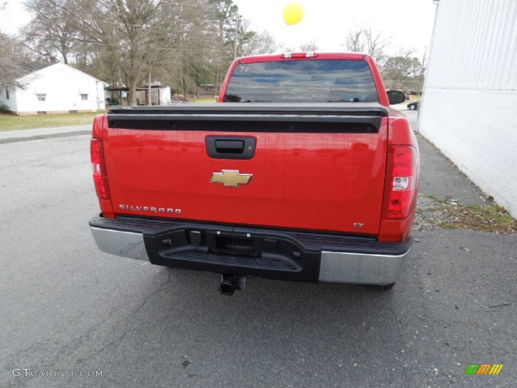 2007 Silverado 1500 LT Extended Cab - Victory Red / Ebony Black photo #3