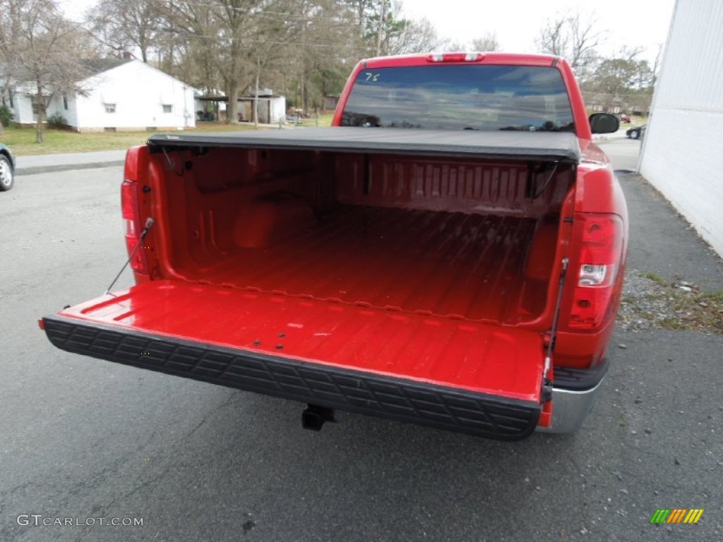 2007 Silverado 1500 LT Extended Cab - Victory Red / Ebony Black photo #17