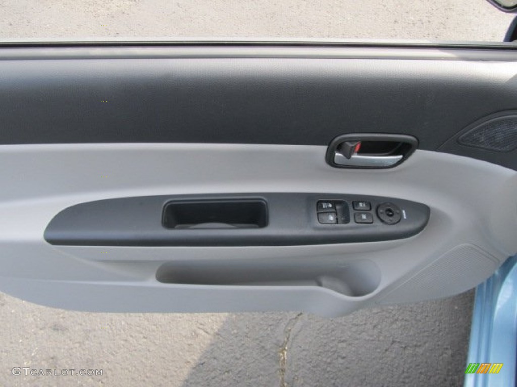 2011 Accent SE 3 Door - Clear Water Blue / Gray photo #16