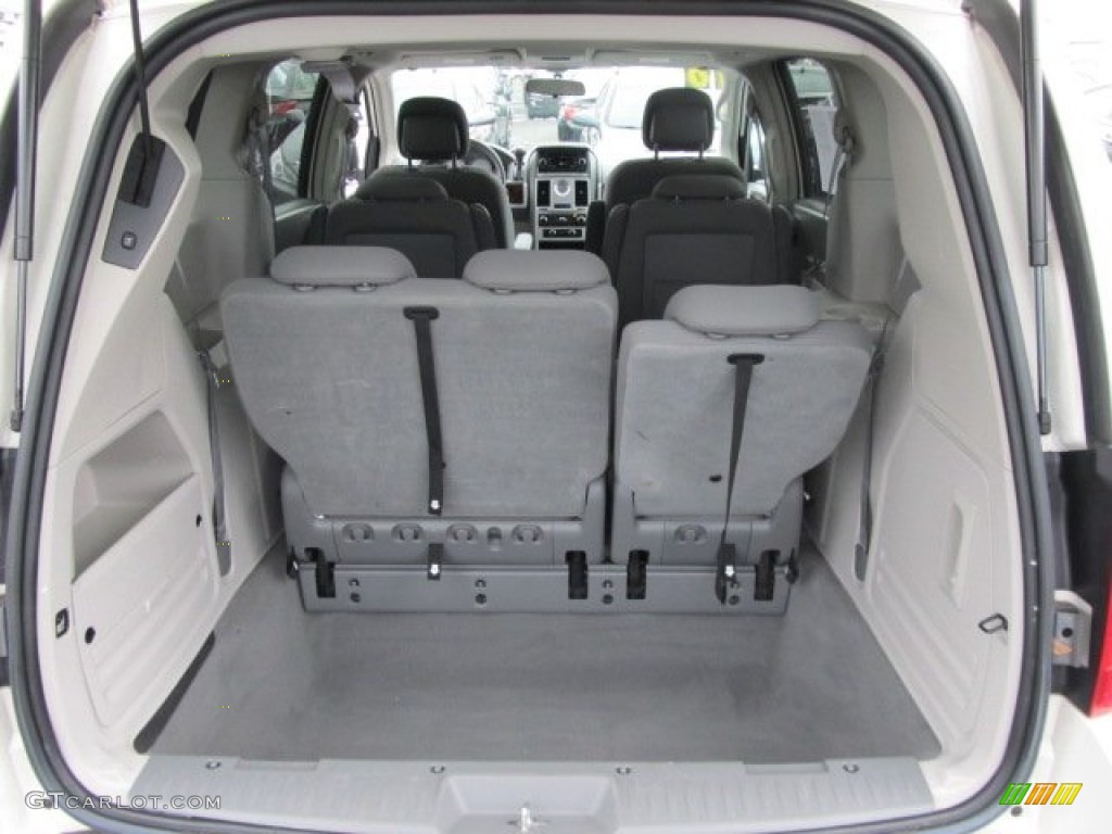 2010 Chrysler Town & Country Touring Trunk Photo #62024877