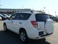 Super White - RAV4 I4 4WD Photo No. 4