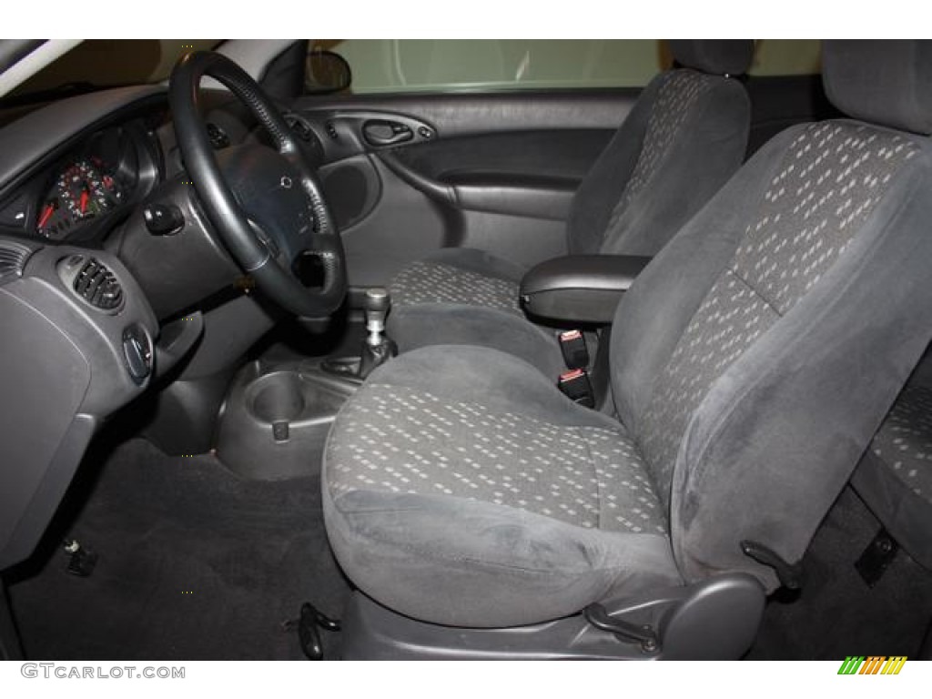 Dark Charcoal Black Interior 2001 Ford Focus ZX3 Coupe Photo #62026452