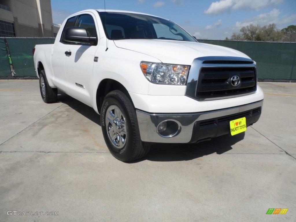 Super White Toyota Tundra