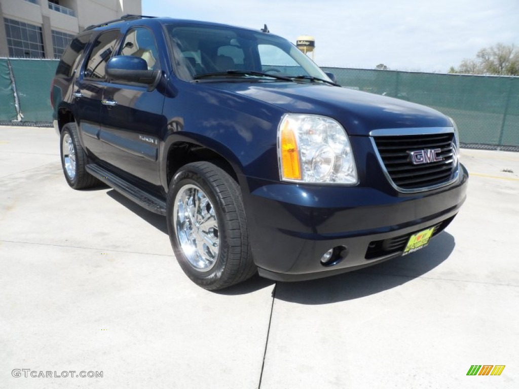 Deep Blue Metallic GMC Yukon