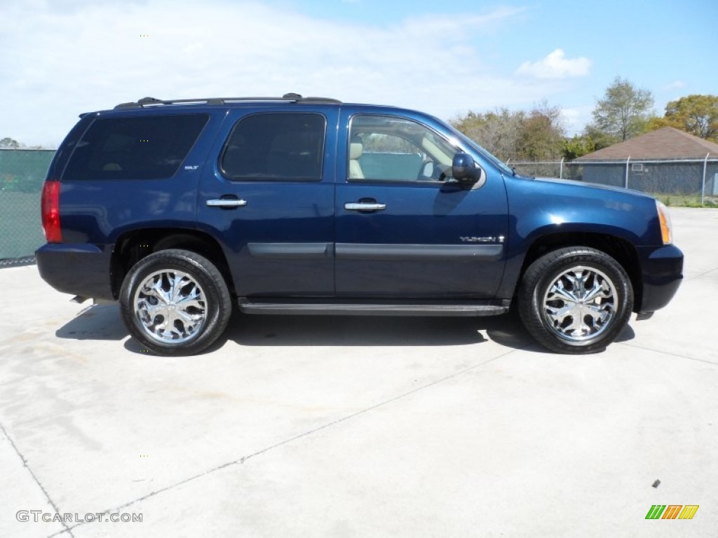 2007 Yukon SLT - Deep Blue Metallic / Light Tan photo #2