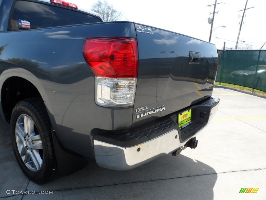 2010 Tundra Limited CrewMax - Slate Gray Metallic / Graphite Gray photo #22