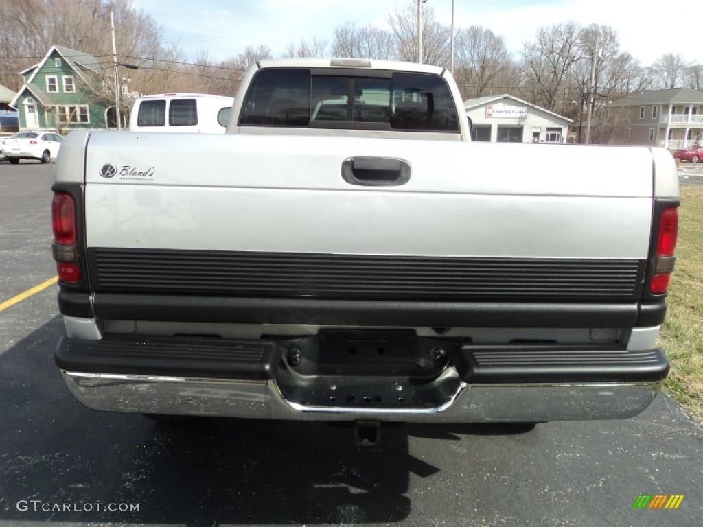 1999 Ram 2500 Laramie Regular Cab 4x4 - Light Driftwood Satin Glow / Mist Gray photo #21