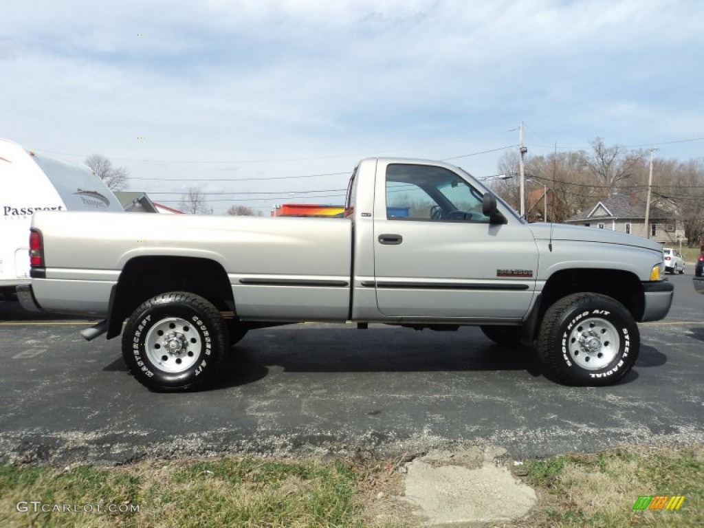 Light Driftwood Satin Glow 1999 Dodge Ram 2500 Laramie Regular Cab 4x4 Exterior Photo #62030031