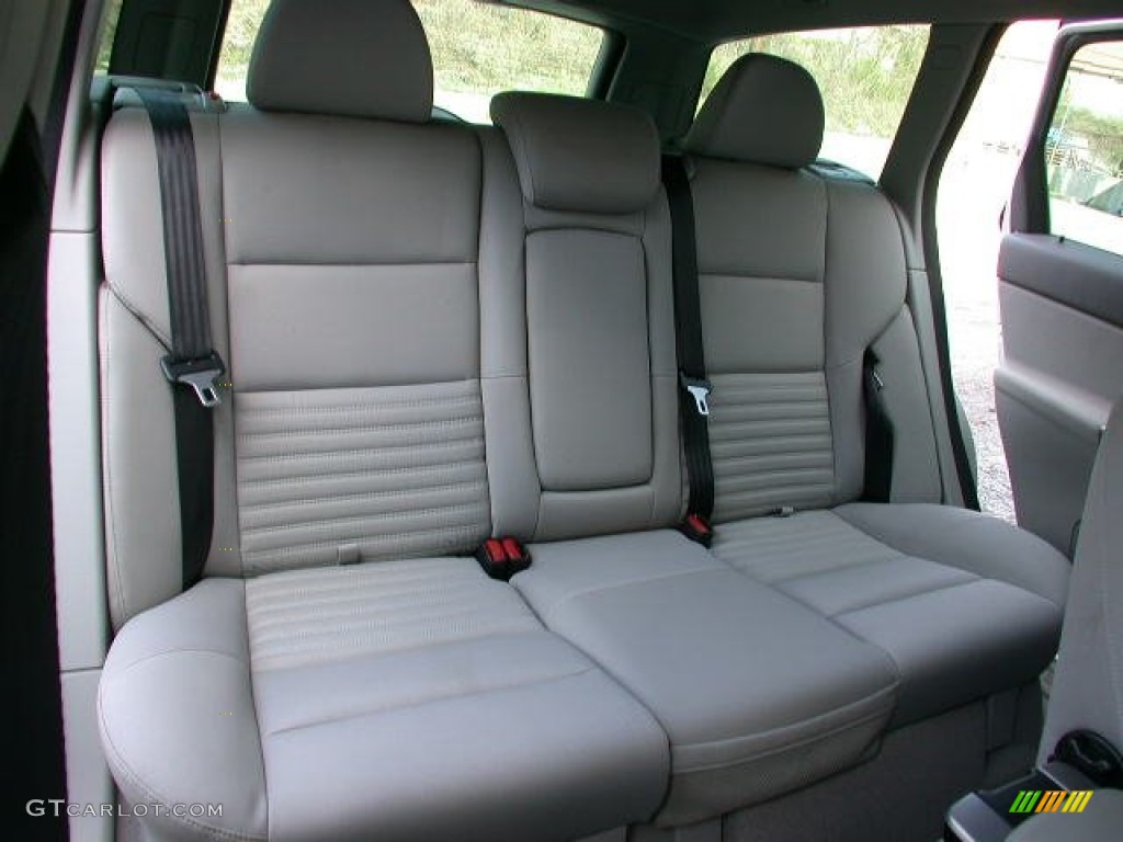 Quartz Interior 2009 Volvo V50 2.4i Photo #62037541