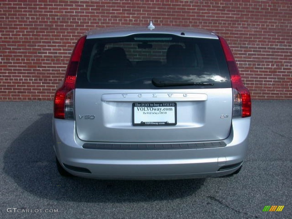 2009 V50 2.4i - Silver Metallic / Quartz photo #8