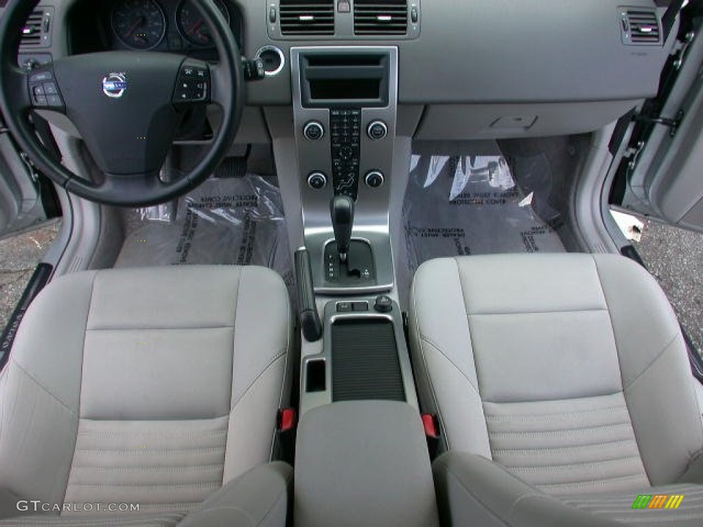2009 Volvo V50 2.4i Interior Color Photos