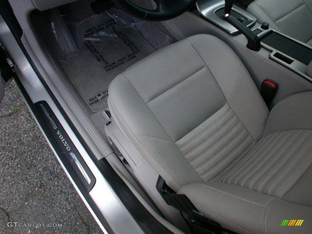 2009 V50 2.4i - Silver Metallic / Quartz photo #17