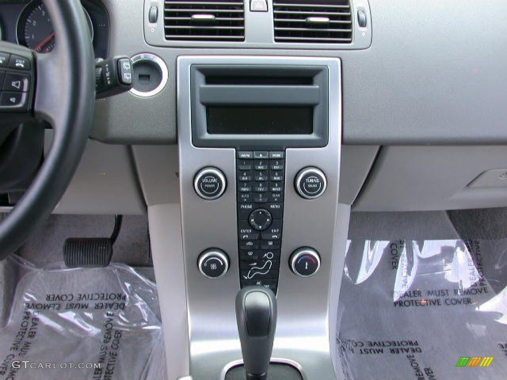 2009 V50 2.4i - Silver Metallic / Quartz photo #20