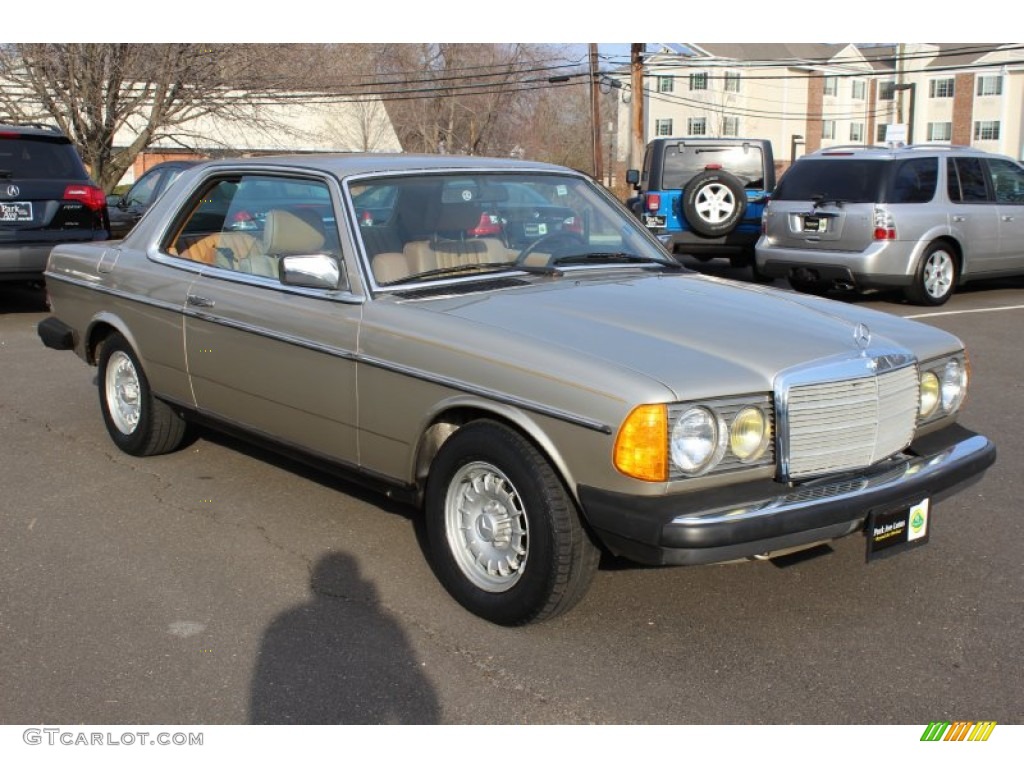 1985 Mercedes-Benz E Class 300 CD Coupe Exterior Photos