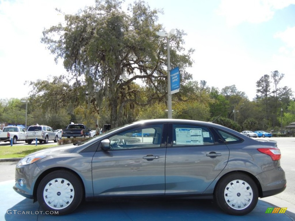 Sterling Grey Metallic 2012 Ford Focus SE SFE Sedan Exterior Photo #62039098