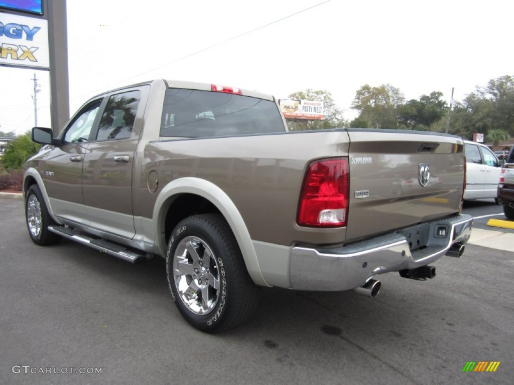 2009 Ram 1500 Laramie Crew Cab - Austin Tan Pearl / Light Pebble Beige/Bark Brown photo #5