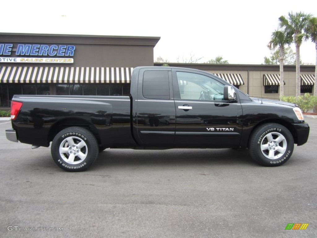 2005 Titan SE King Cab - Galaxy Black / Graphite/Titanium photo #8