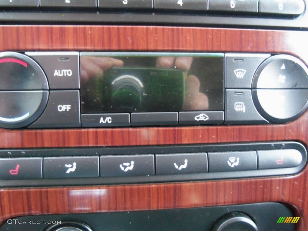 2005 F150 Lariat SuperCrew 4x4 - Black / Black photo #20
