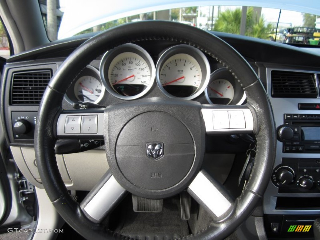 2006 Dodge Charger R/T Dark Slate Gray/Light Graystone Steering Wheel Photo #62040633