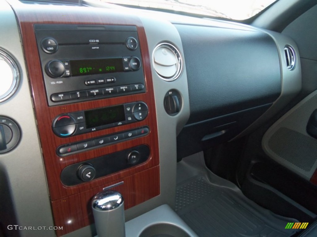 2005 F150 Lariat SuperCrew 4x4 - Black / Black photo #23