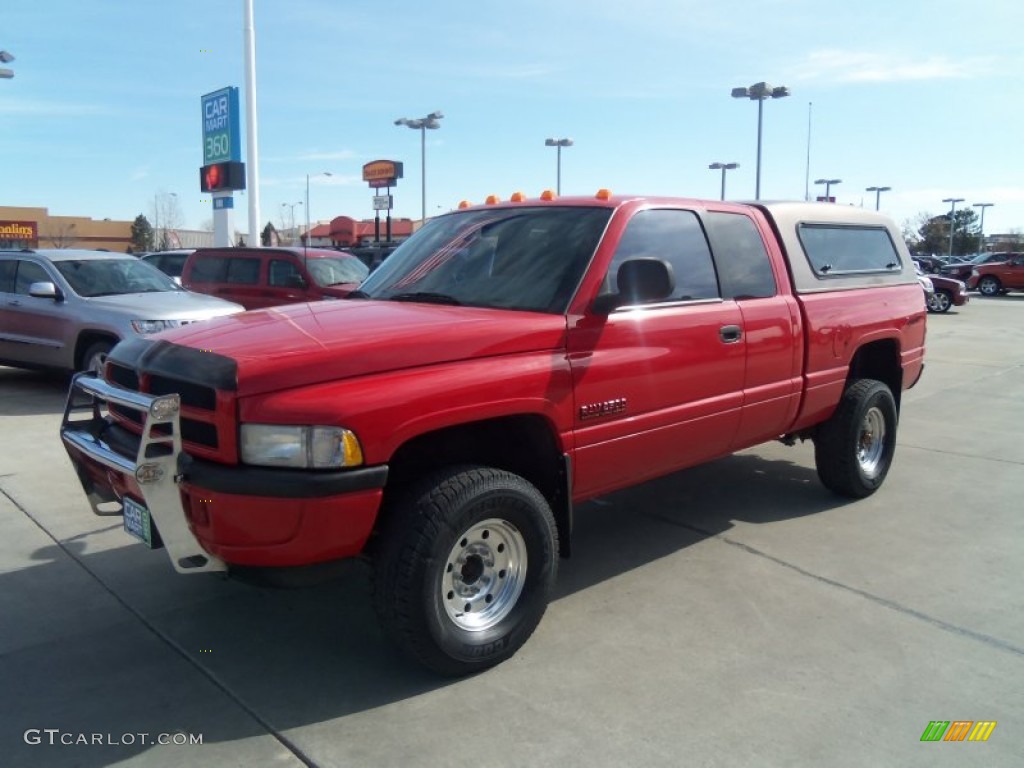 1998 Ram 2500 Laramie Extended Cab 4x4 - Flame Red / Tan photo #5