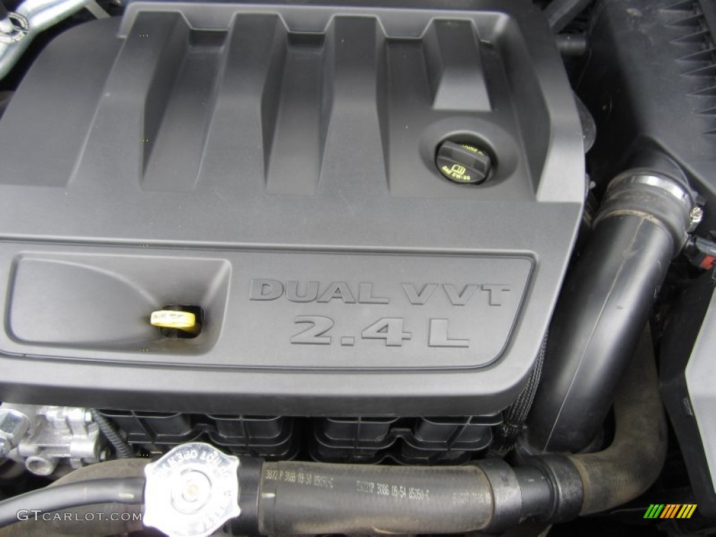 2007 Dodge Caliber R/T AWD 2.4L DOHC 16V Dual VVT 4 Cylinder Engine Photo #62041167