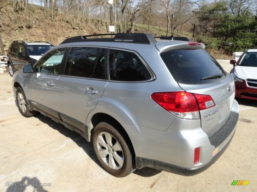 2012 Outback 2.5i Limited - Ice Silver Metallic / Off Black photo #2