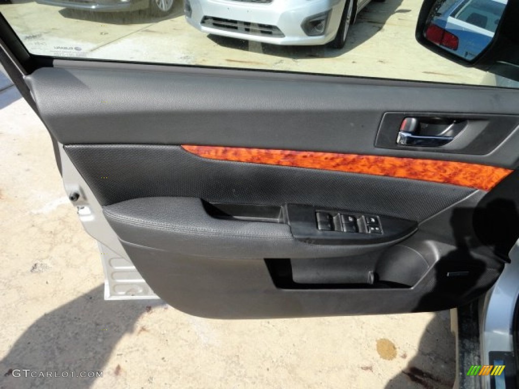 2012 Outback 2.5i Limited - Ice Silver Metallic / Off Black photo #10