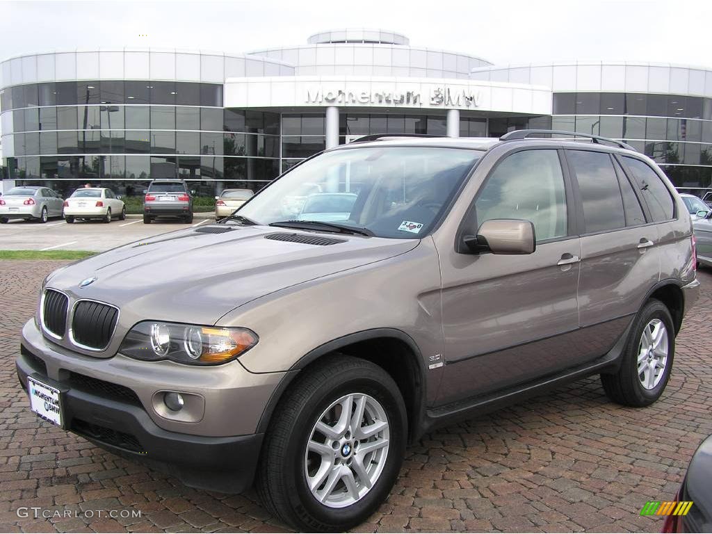 Kalahari Beige Metallic BMW X5