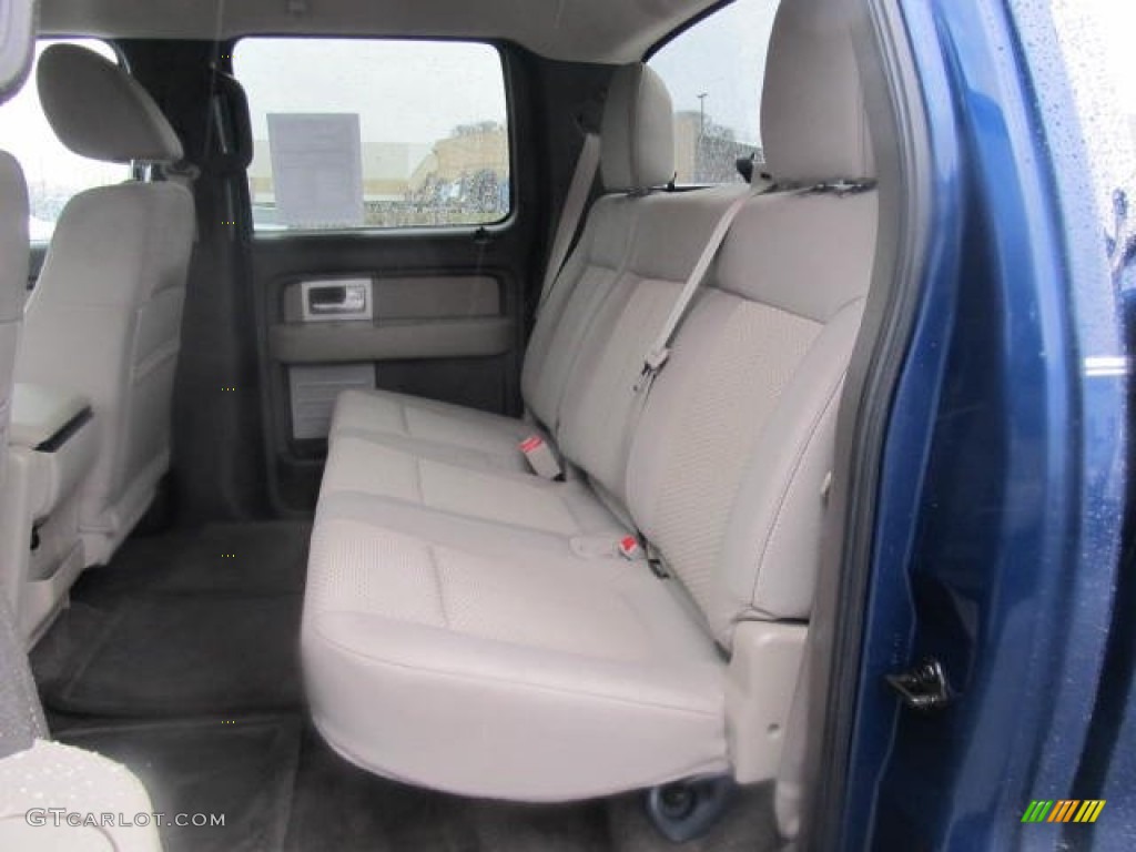 Black Interior 2010 Ford F150 XLT SuperCrew 4x4 Photo #62042688