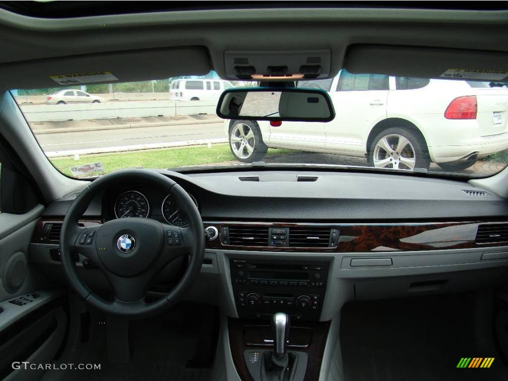 2006 3 Series 330i Sedan - Titanium Silver Metallic / Grey photo #20