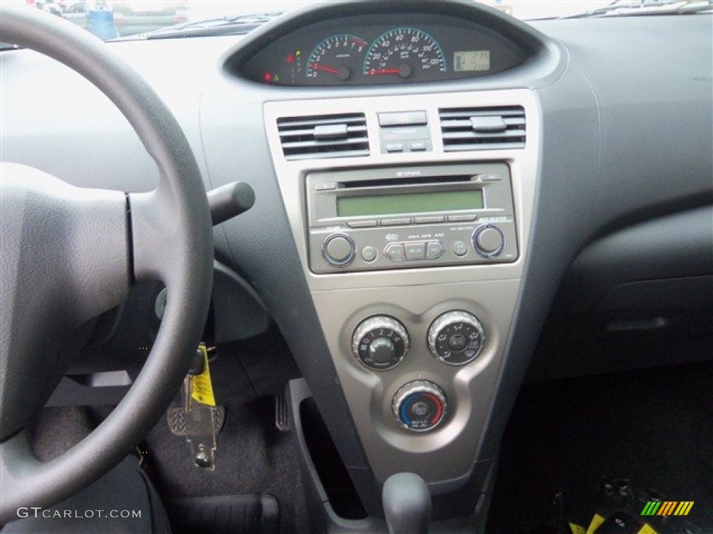 2012 Toyota Yaris Sedan Controls Photo #62048826