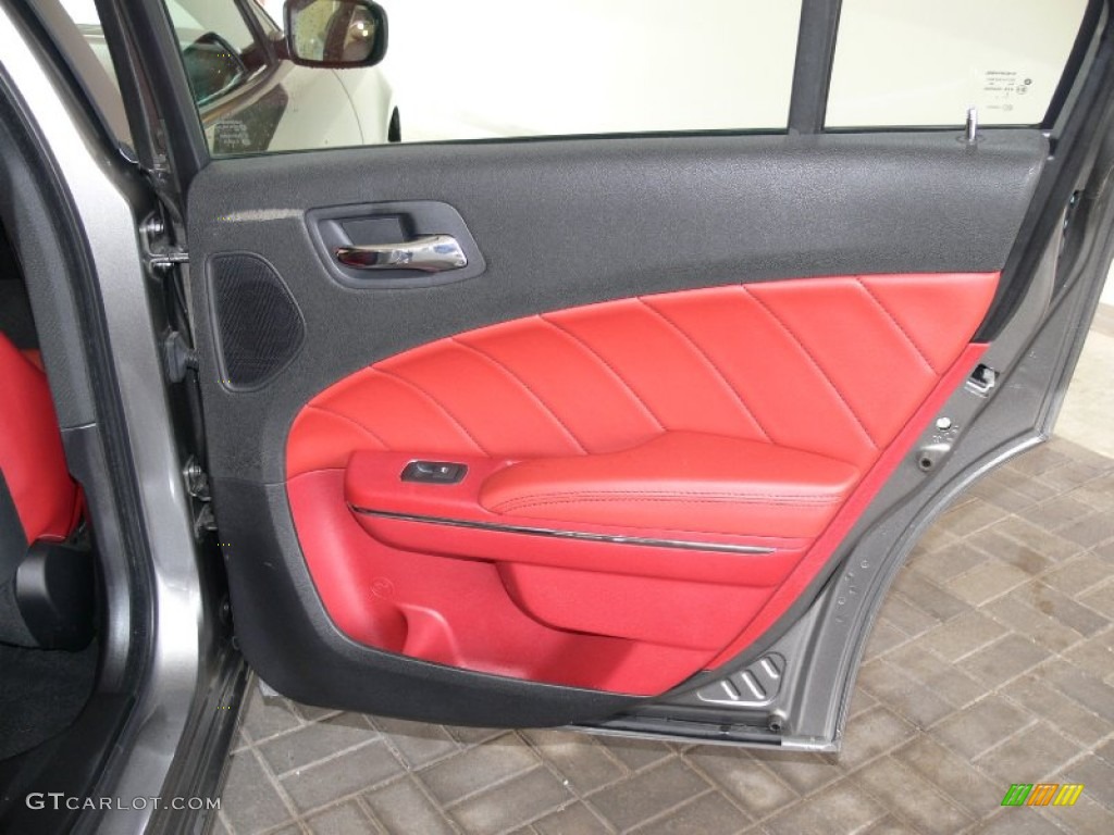 2011 Dodge Charger R/T Plus Black/Radar Red Door Panel Photo #62048982