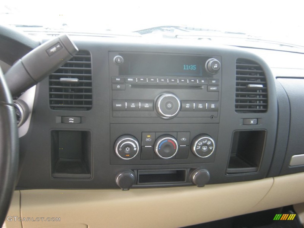 2007 Silverado 1500 LT Regular Cab - Graystone Metallic / Light Titanium/Ebony Black photo #9