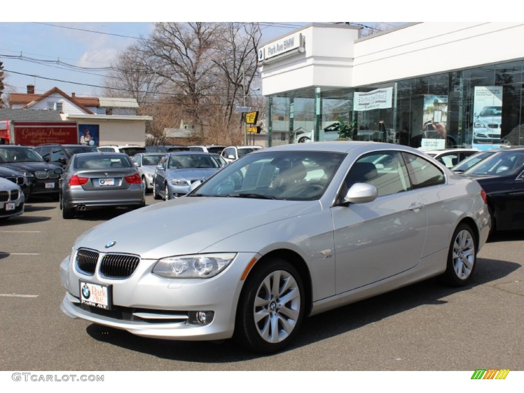 Titanium Silver Metallic BMW 3 Series