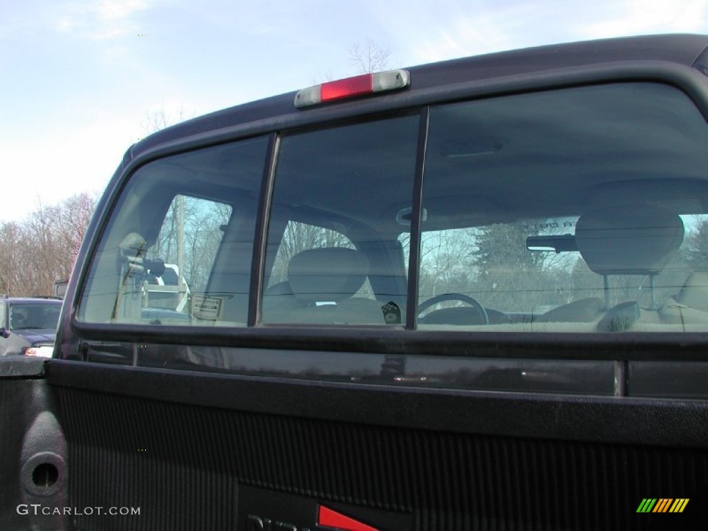 2005 F350 Super Duty XLT SuperCab 4x4 - Dark Stone Metallic / Tan photo #23