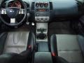 2005 Code Red Nissan Altima 3.5 SE-R  photo #5