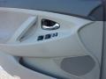 Super White - Camry LE Photo No. 14