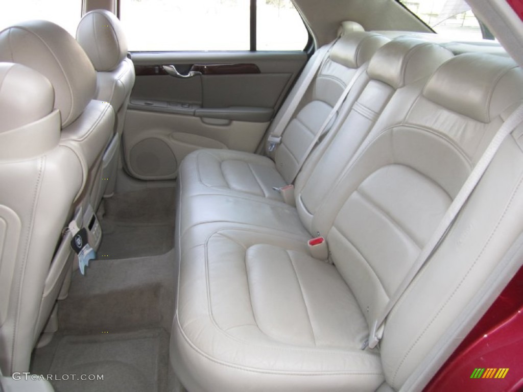 Shale Interior 2004 Cadillac DeVille DTS Photo #62059077