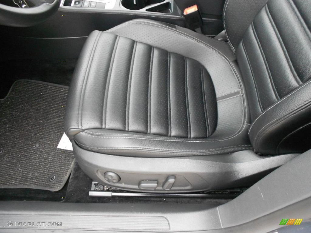 2012 Volkswagen CC Sport Front Seat Photo #62060157