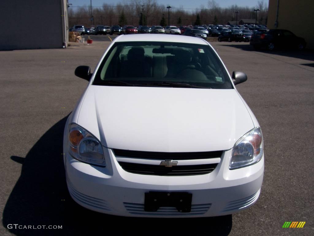 2005 Cobalt Coupe - Summit White / Gray photo #14