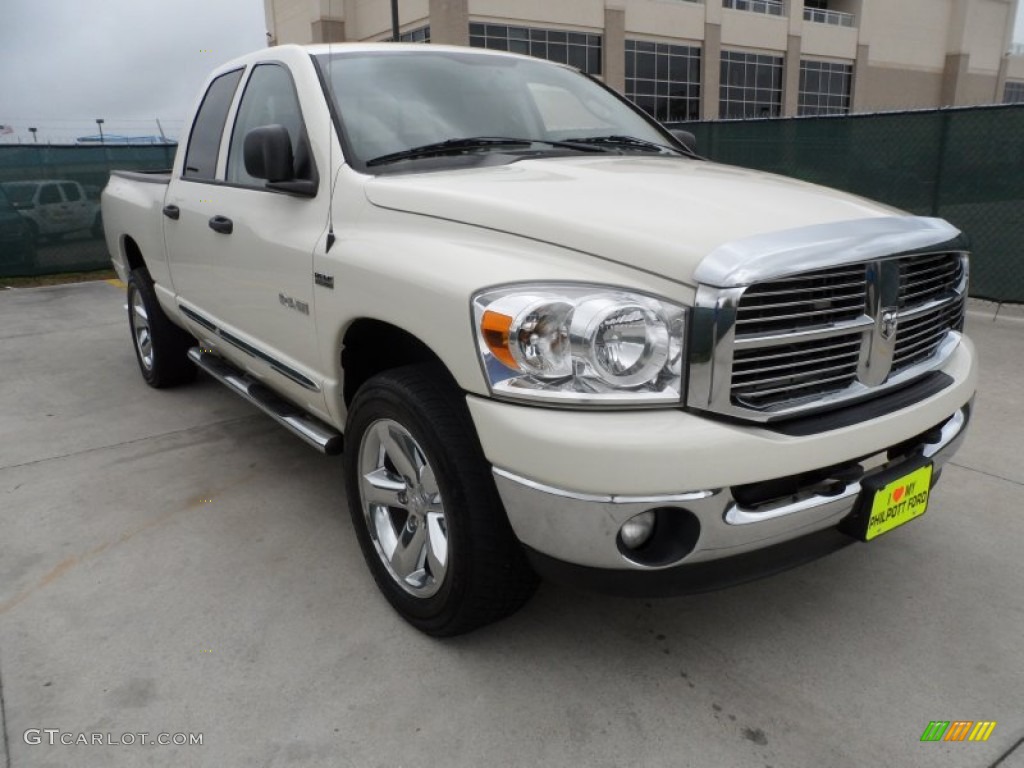 Cool Vanilla White Dodge Ram 1500