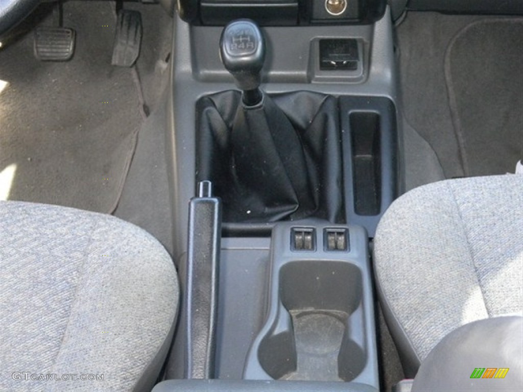 1999 Isuzu Rodeo LS 5 Speed Manual Transmission Photo #62063940