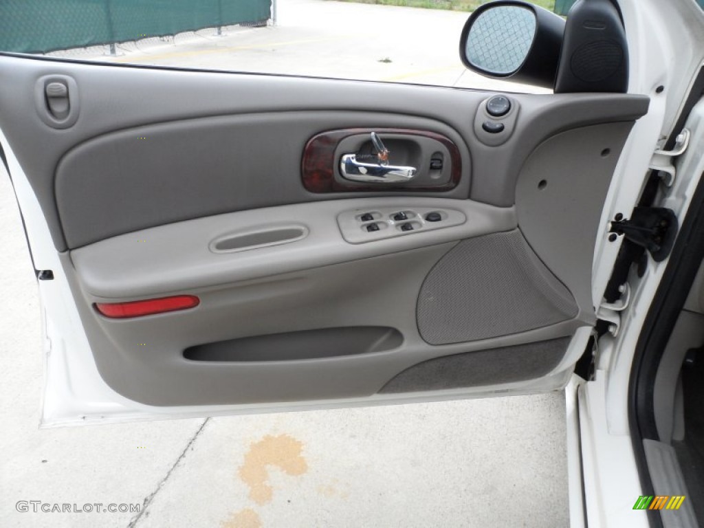2003 Chrysler Concorde LXi Door Panel Photos
