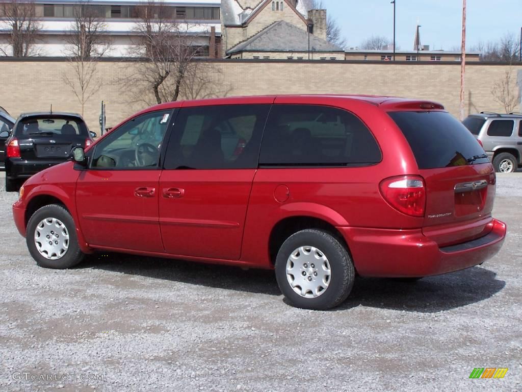 2003 Town & Country LX - Inferno Red Pearl / Taupe photo #2