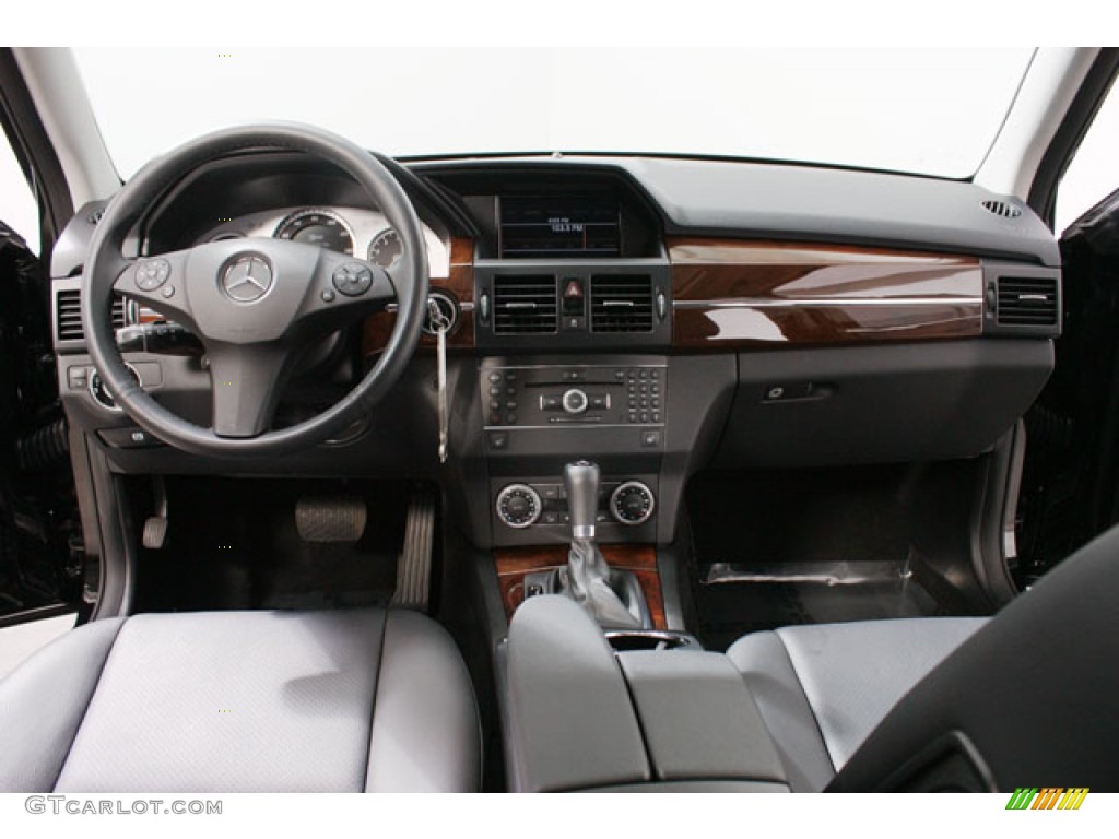 2011 GLK 350 4Matic - Black / Black photo #6