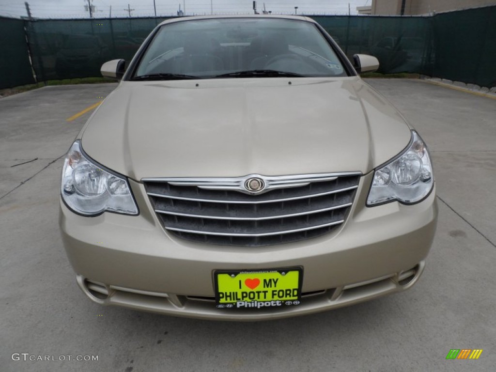 2010 Sebring Touring Convertible - White Gold / Dark Slate Gray photo #8