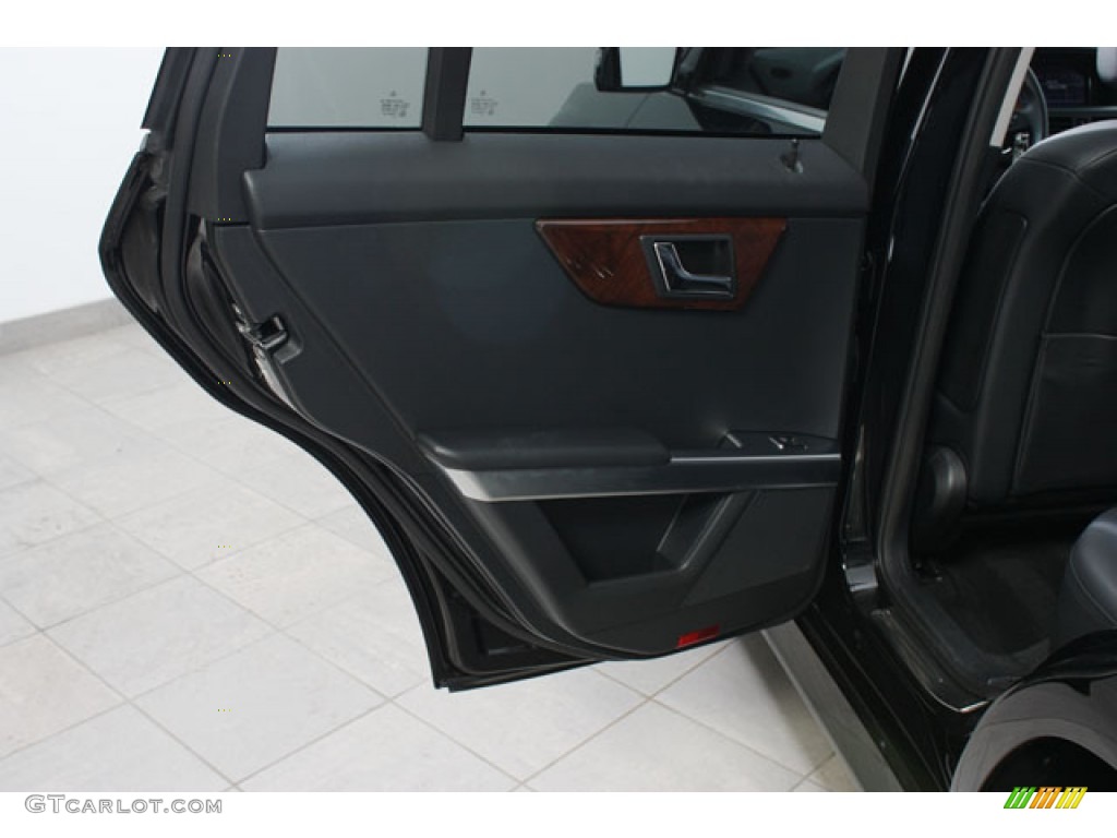 2011 GLK 350 4Matic - Black / Black photo #15